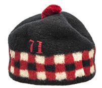 A rare other rank’s “Hummel” bonnet of The 71st (Highland) (Light Infantry) c 1830, of stitched