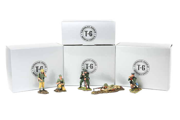 10 Thomas Gunn Miniatures military figures. Hetzer Normandy tank SS034. Gunther Halm Knights Cross