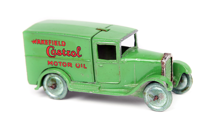A rare Dinky Toys Type 1 Delivery Van ‘Wakefield Castrol’ 28m. Example in green with red wording and