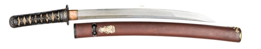 A Japanese sword Wakizashi, blade 14½” unsigned probably Koto, black leather binding to hilt, floral