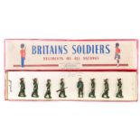 Britains Airborne Infantry No.2010. 1948-59 8 figures, Officer with baton, soldier with Bren Gun and