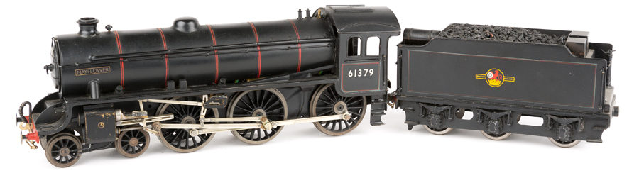 A fine O gauge electric powered BR B1 class 4-6-0 tender locomotive. ‘Mayflower’, RN 61379. In lined