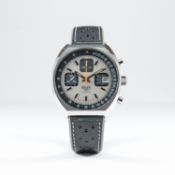 A GENTLEMAN'S STAINLESS STEEL HEUER CHRONOGRAPH WRIST WATCH CIRCA 1980
D: Silver dial with black