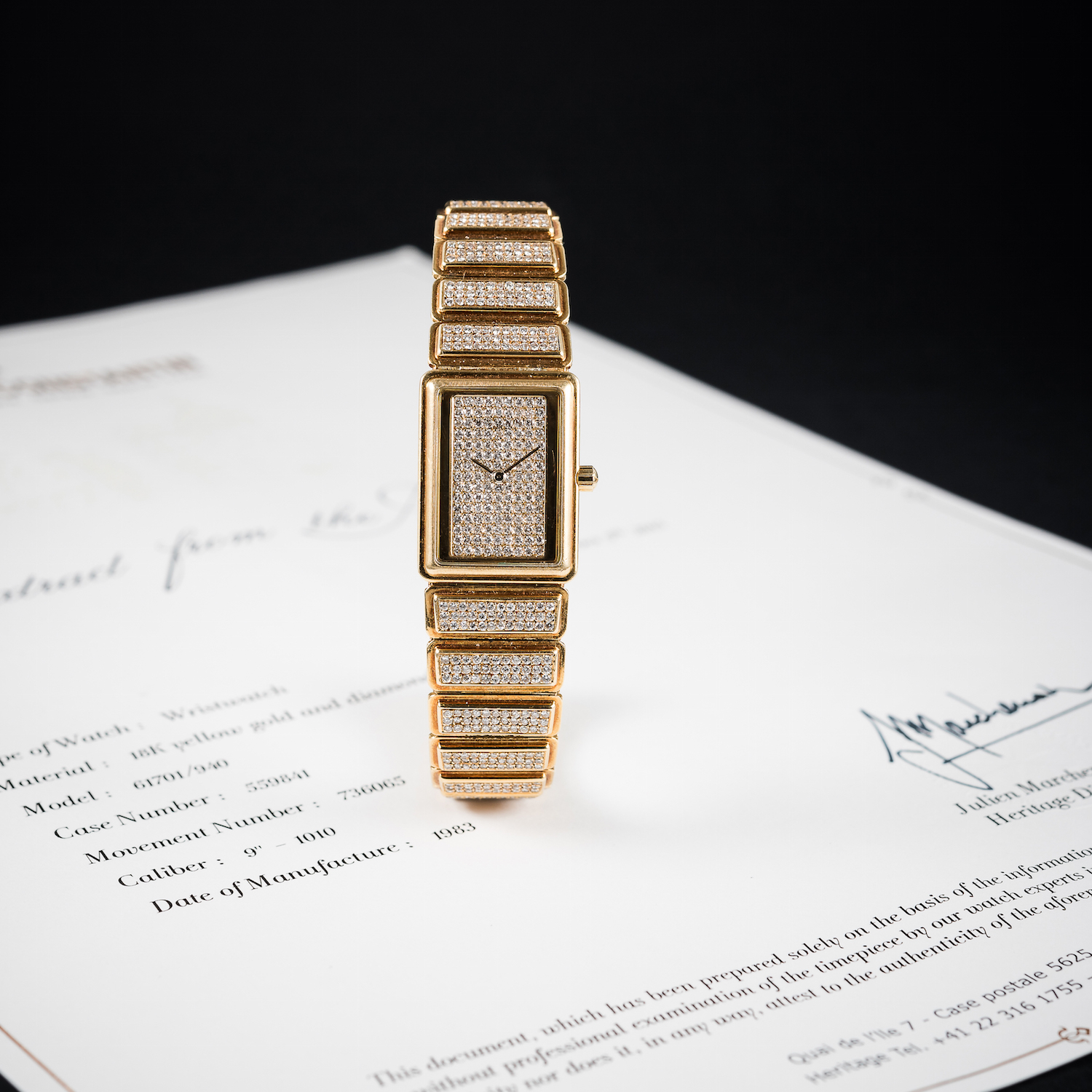 A LADIES 18K SOLID GOLD & DIAMOND VACHERON CONSTANTIN HARMONY BRACELET WATCH DATED 1983, REF.