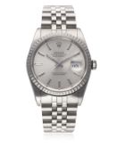 A GENTLEMAN'S STAINLESS STEEL ROLEX OYSTER PERPETUAL DATEJUST BRACELET WATCH CIRCA 1989, REF.