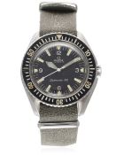 A GENTLEMAN'S STAINLESS STEEL OMEGA SEAMASTER 300 WRIST WATCH CIRCA 1966, REF. 165.024 D: Black dial