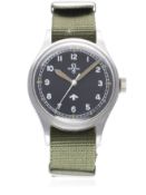 A GENTLEMAN`S STAINLESS STEEL BRITISH MILITARY OMEGA RAF PILOTS WRIST WATCH DATED 1953, REF. 2777-