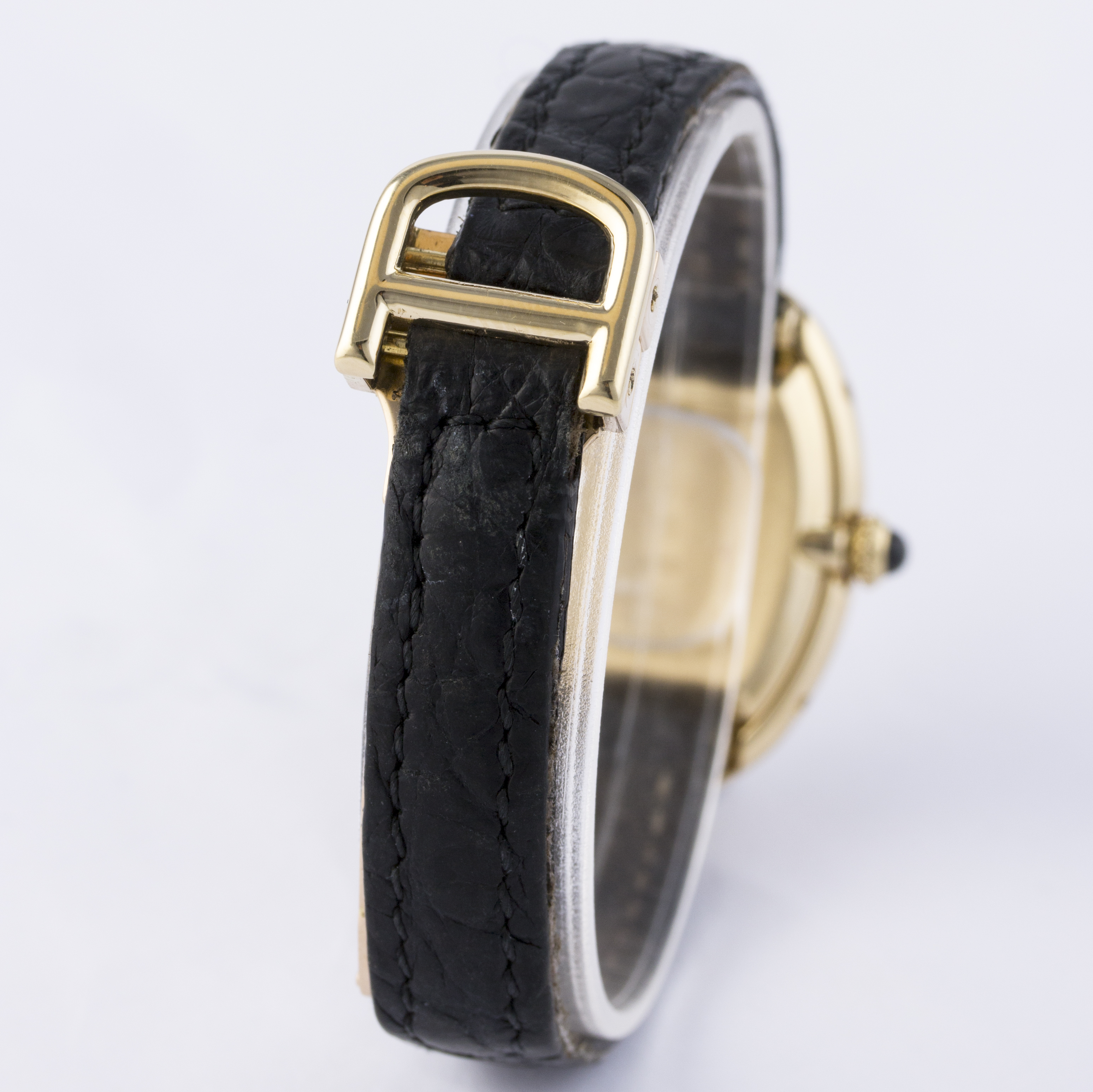 A FINE LADIES 18K SOLID GOLD CARTIER BAIGNOIRE WRIST WATCH CIRCA 1970s D: White dial with black - Image 5 of 7