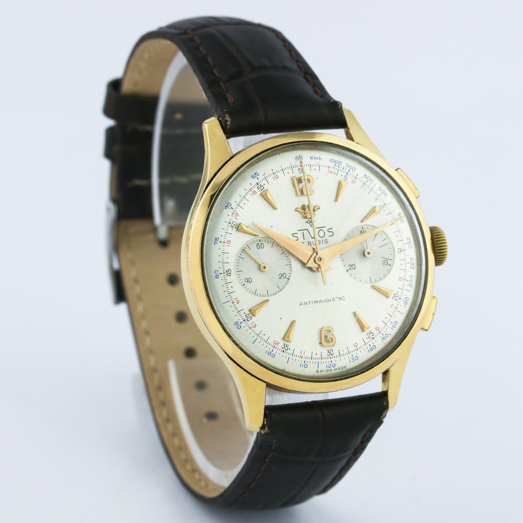A GENTLEMAN'S 18K SOLID GOLD SIVOS CHRONOGRAPH WRIST WATCH CIRCA 1950s  D: Silver dial with gilt - Image 4 of 6