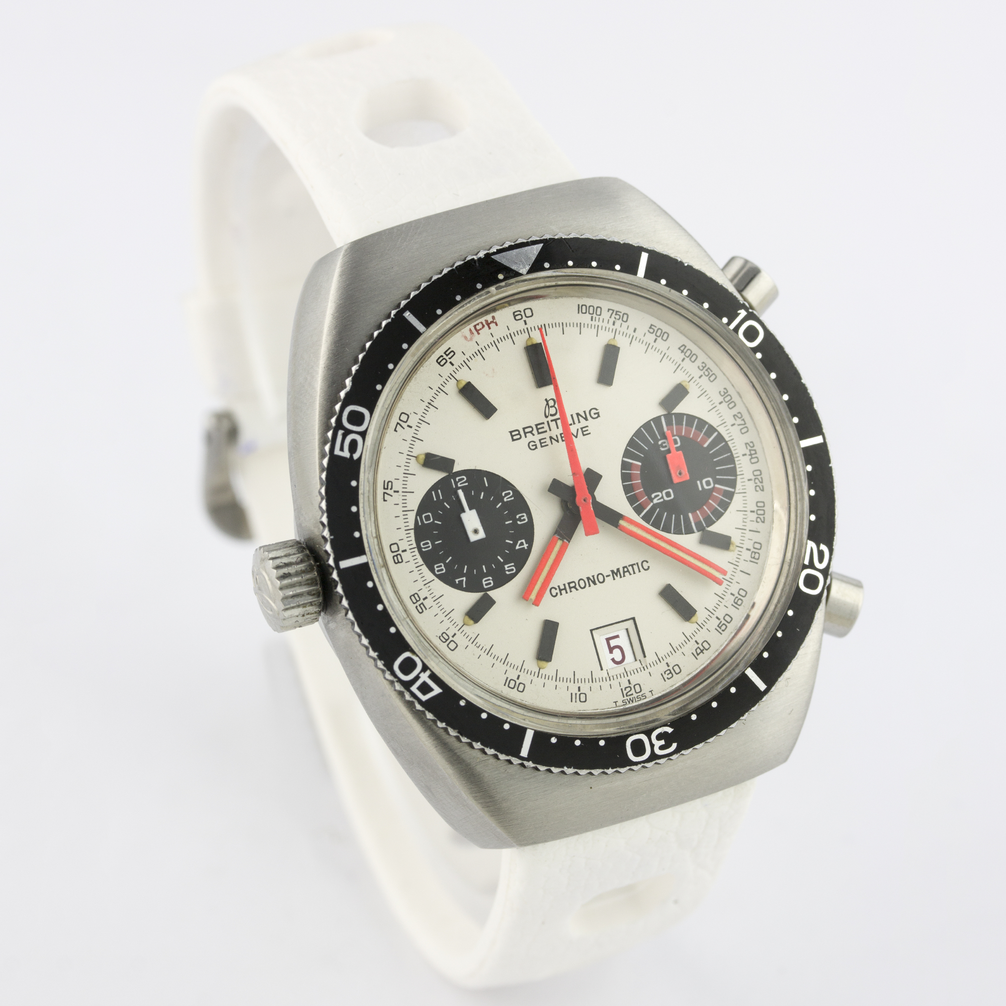 A RARE GENTLEMAN'S BREITLING CHRONO MATIC CHRONOGRAPH WRIST WATCH CIRCA 1970s, REF. 2112 D: White " - Image 4 of 7