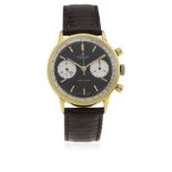 A GENTLEMAN'S GOLD PLATED BREITLING TOP TIME CHRONOGRAPH WRIST WATCH CIRCA 1960s, REF. 2000 D: Black