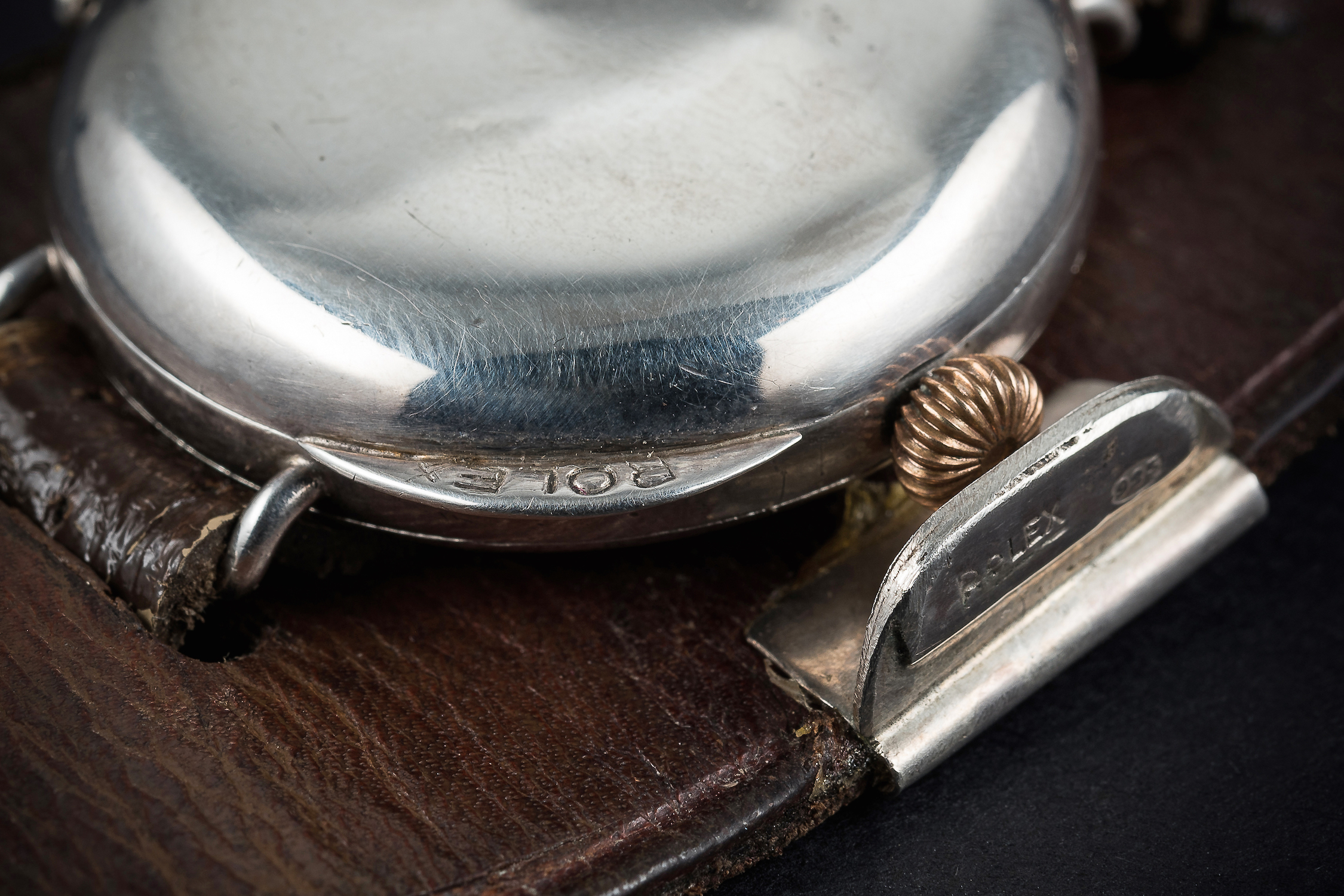 AN EXTREMELY RARE GENTLEMAN'S SOLID SILVER ROLEX FULL HUNTER WWI "OFFICERS" WRIST WATCH CIRCA - Image 2 of 3