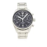 A GENTLEMAN'S STAINLESS STEEL BELL & ROSS VINTAGE 126 AUTOMATIC CHRONOGRAPH BRACELET WATCH CIRCA