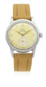 A GENTLEMAN'S STAINLESS STEEL OMEGA SEAMASTER AUTOMATIC WRIST WATCH CIRCA 1950, REF. 2576-13 WITH "