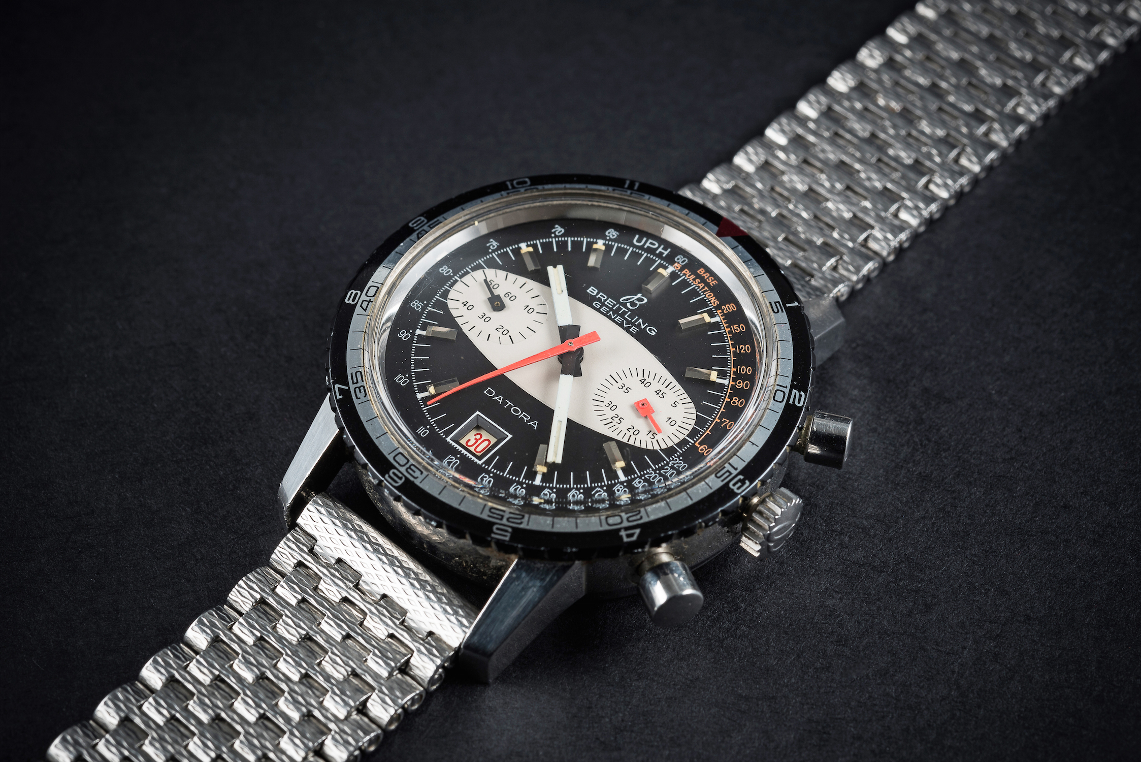 A RARE GENTLEMAN'S STAINLESS STEEL BREITLING DATORA CHRONOGRAPH BRACELET WATCH CIRCA 1970s, REF. - Image 2 of 9