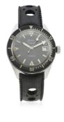 A GENTLEMAN'S STAINLESS STEEL HERMA "SKIN DIVER" WRIST WATCH CIRCA 1960 D: Charcoal dial with