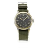 A GENTLEMAN'S BRITISH MILITARY BUREN GRAND PRIX W.W.W. WRIST WATCH CIRCA 1940s D: Black dial with