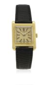 A GENTLEMAN'S 18K SOLID GOLD PATEK PHILIPPE WRIST WATCH CIRCA 1930s D: Silver dial Calatrava type