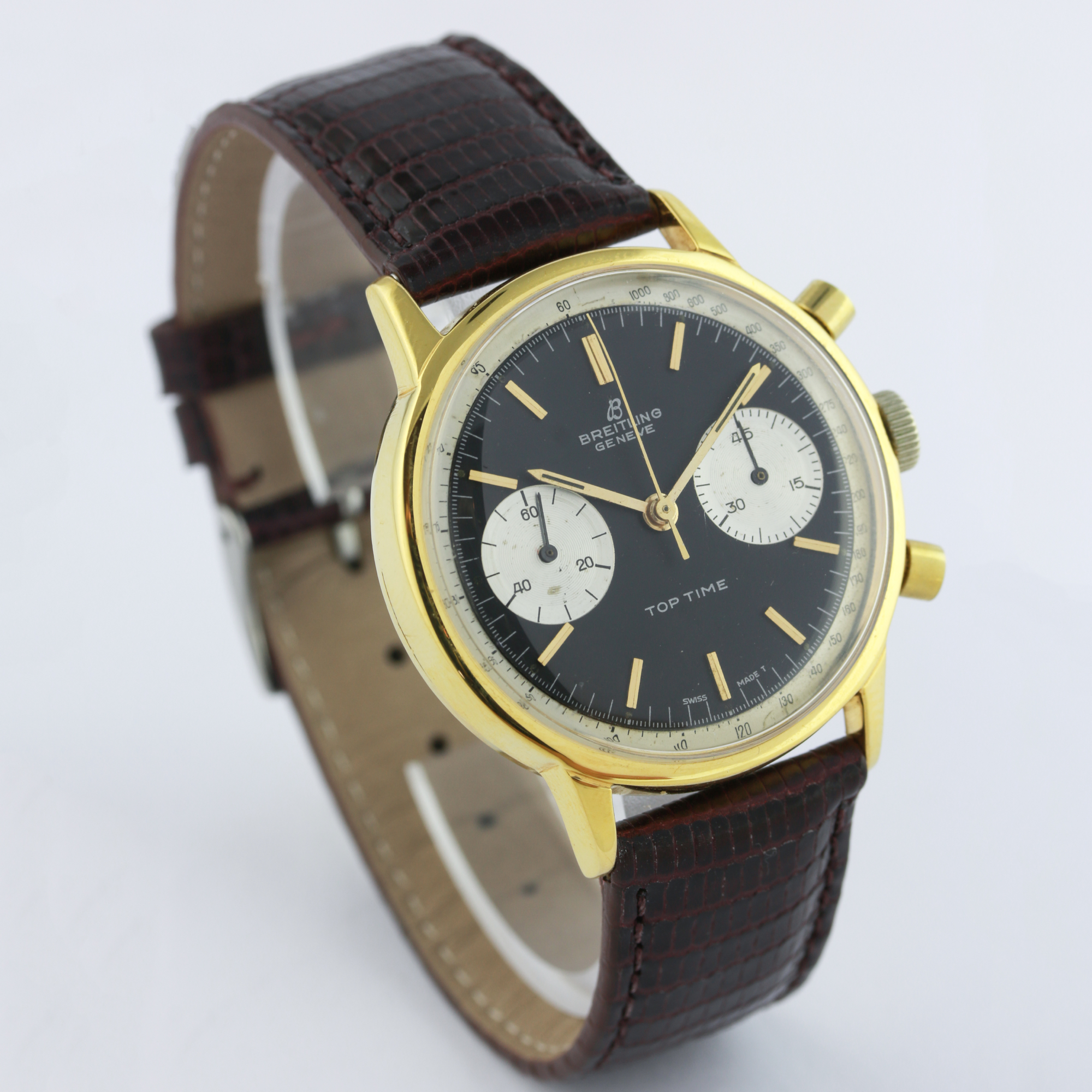 A GENTLEMAN'S GOLD PLATED BREITLING TOP TIME CHRONOGRAPH WRIST WATCH CIRCA 1960s, REF. 2000 D: Black - Image 4 of 7