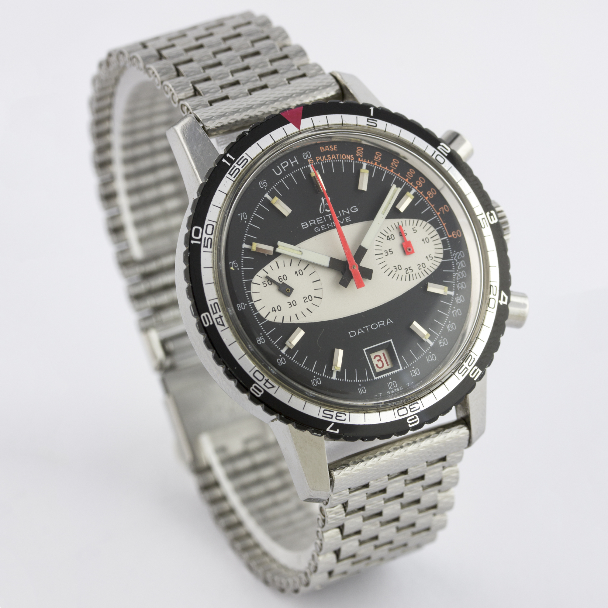 A RARE GENTLEMAN'S STAINLESS STEEL BREITLING DATORA CHRONOGRAPH BRACELET WATCH CIRCA 1970s, REF. - Image 5 of 9