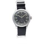 A GENTLEMAN'S STAINLESS STEEL BRITISH MILITARY CYMA W.W.W. WRIST WATCH CIRCA 1940s D: Black dial