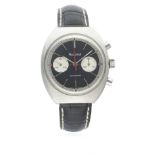 A GENTLEMAN'S STAINLESS STEEL ACCURIST SCHOCKMASTER CHRONOGRAPH WRIST WATCH CIRCA 1970s D: Black