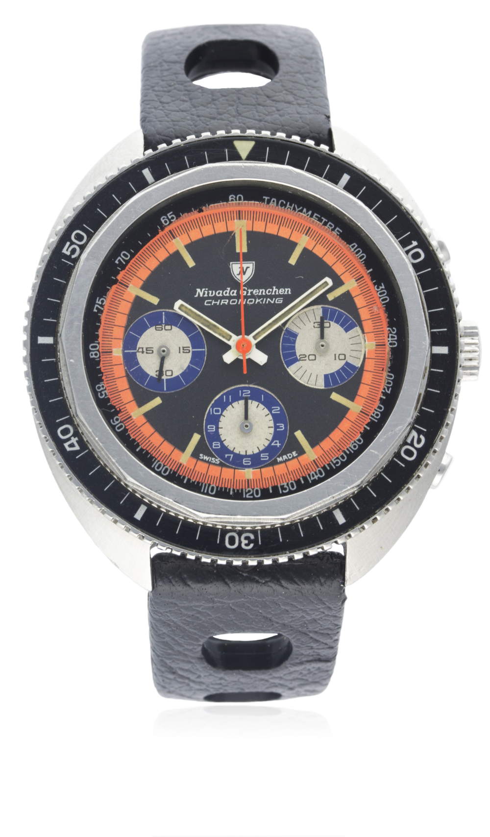 A RARE GENTLEMAN'S STAINLESS STEEL NIVADA GRENCHEN CHRONOKING CHRONOGRAPH WRIST WATCH CIRCA 1970