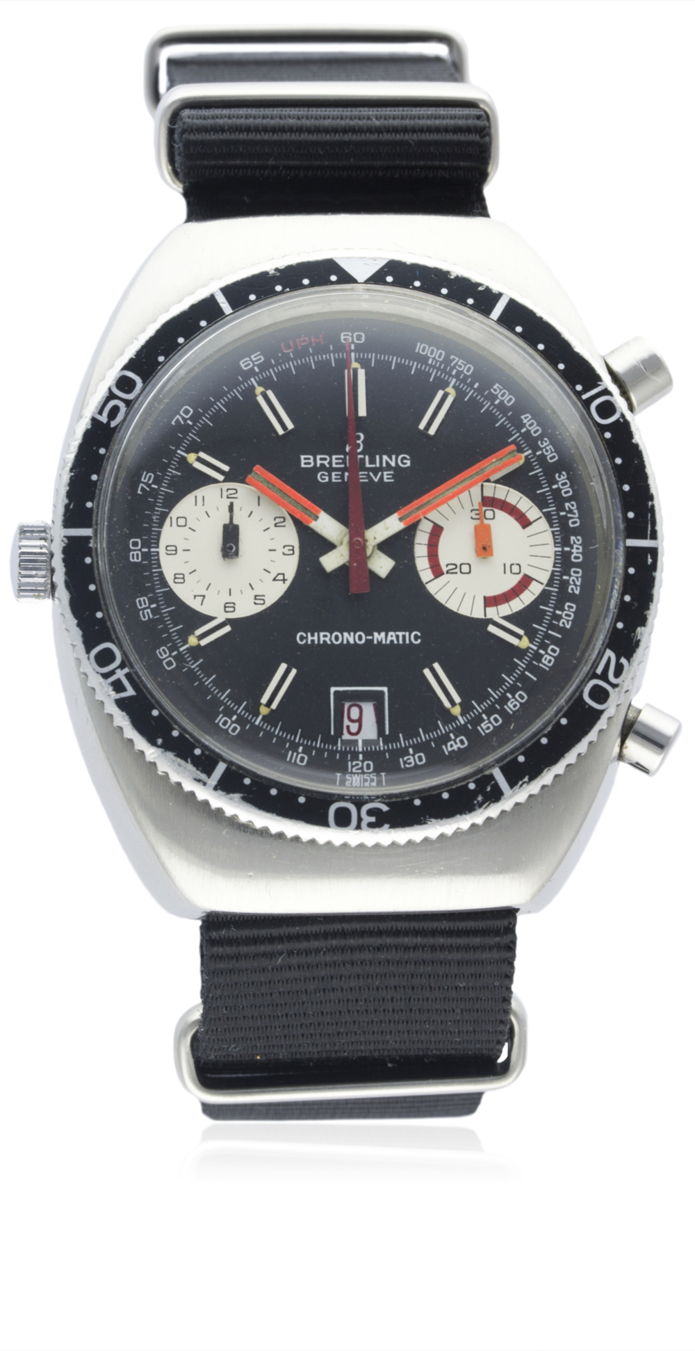 A GENTLEMAN'S BREITLING CHRONO MATIC CHRONOGRAPH WRIST WATCH CIRCA 1970s, REF. 2112 D: Black dial