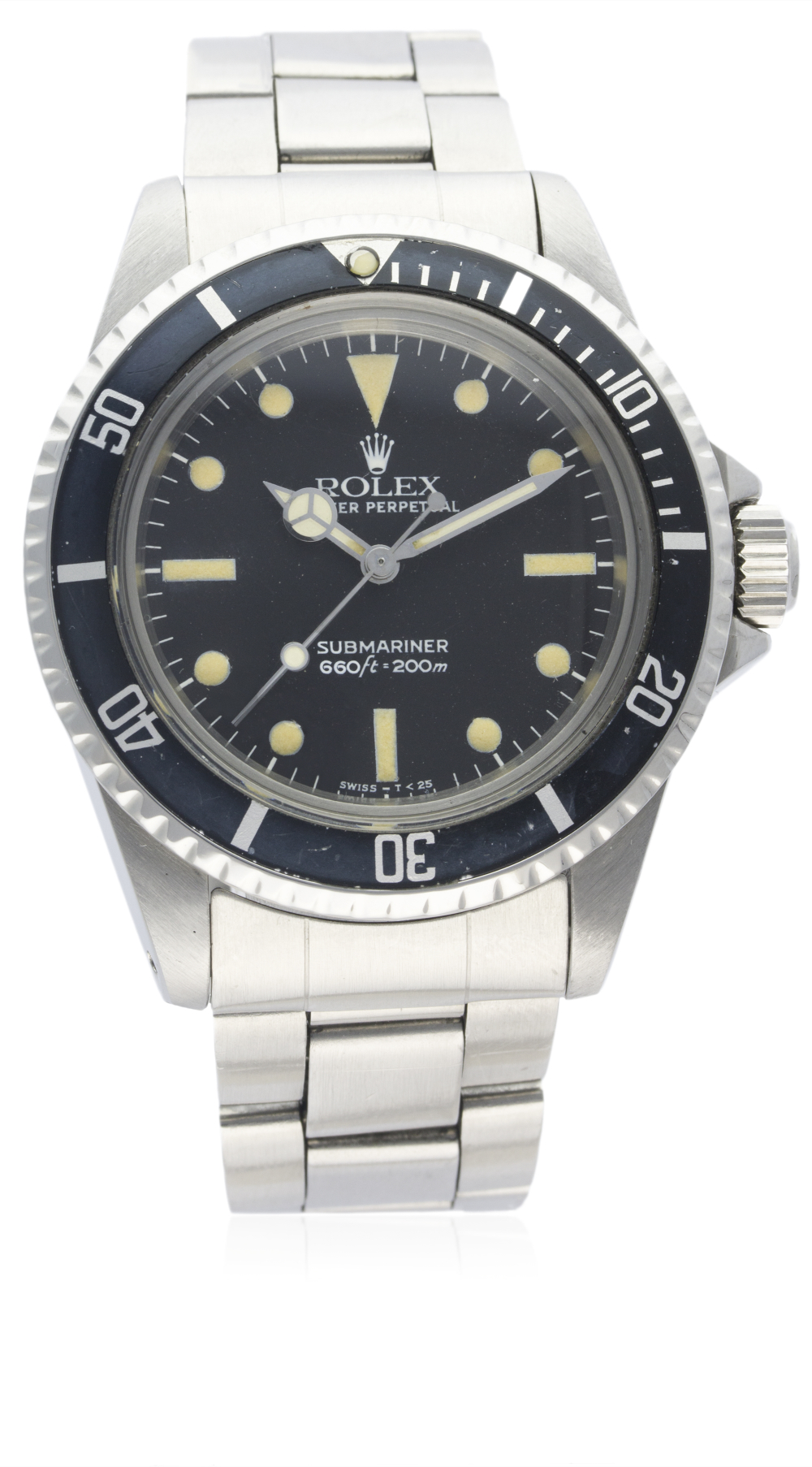 A GENTLEMAN'S STAINLESS STEEL ROLEX OYSTER PERPETUAL SUBMARINER BRACELET WATCH CIRCA 1969, REF. 5513