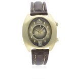 A GENTLEMAN'S 14K SOLID GOLD LECOULTRE MEMOVOX AUTOMATIC HPG WRIST WATCH CIRCA 1970s D: Gold