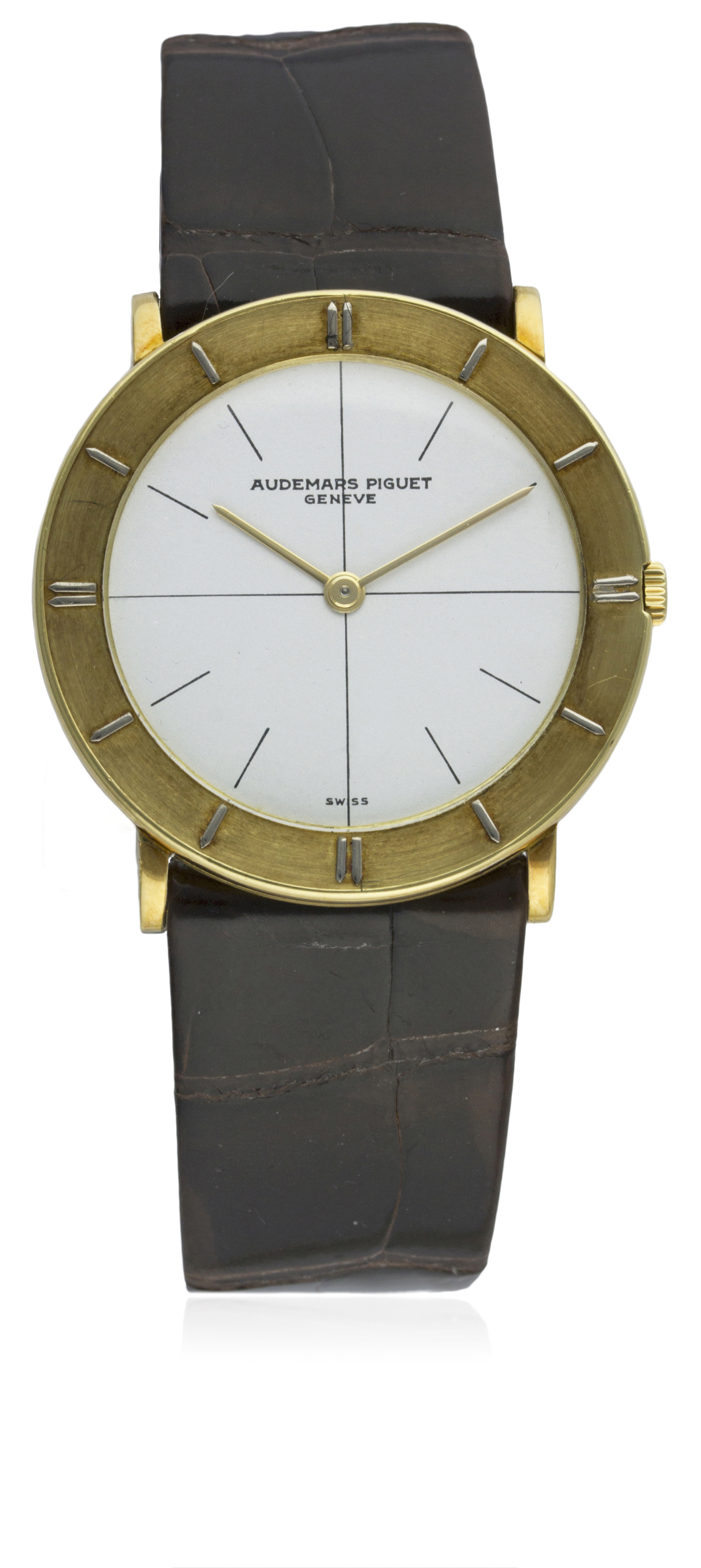 A GENTLEMAN'S 18K SOLID GOLD AUDEMARS PIGUET WRIST WATCH CIRCA 1970s D: Silver crosshair dial with