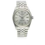 A GENTLEMAN'S STAINLESS STEEL & WHITE GOLD ROLEX OYSTER PERPETUAL DATEJUST BRACELET WATCH CIRCA