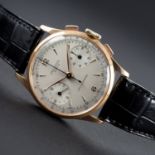 A RARE GENTLEMAN'S 18K SOLID PINK GOLD UNIVERSAL GENEVE UNI COMPAX CHRONOGRAPH WRIST WATCH CIRCA