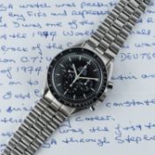 A RARE GENTLEMAN'S STAINLESS STEEL OMEGA SPEEDMASTER PROFESSIONAL CHRONOGRAPH BRACELET WATCH CIRCA