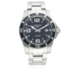 A GENTLEMAN'S STAINLESS STEEL LONGINES HYDRO CONQUEST AUTOMATIC DIVERS BRACELET WATCH DATED 2011,
