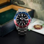 A RARE GENTLEMAN'S STAINLESS STEEL ROLEX OYSTER PERPETUAL GMT MASTER BRACELET WATCH CIRCA 1970, REF.