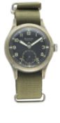 A GENTLEMAN'S STAINLESS STEEL BRITISH MILITARY BUREN GRAND PRIX W.W.W. WRIST WATCH CIRCA 1940s D: