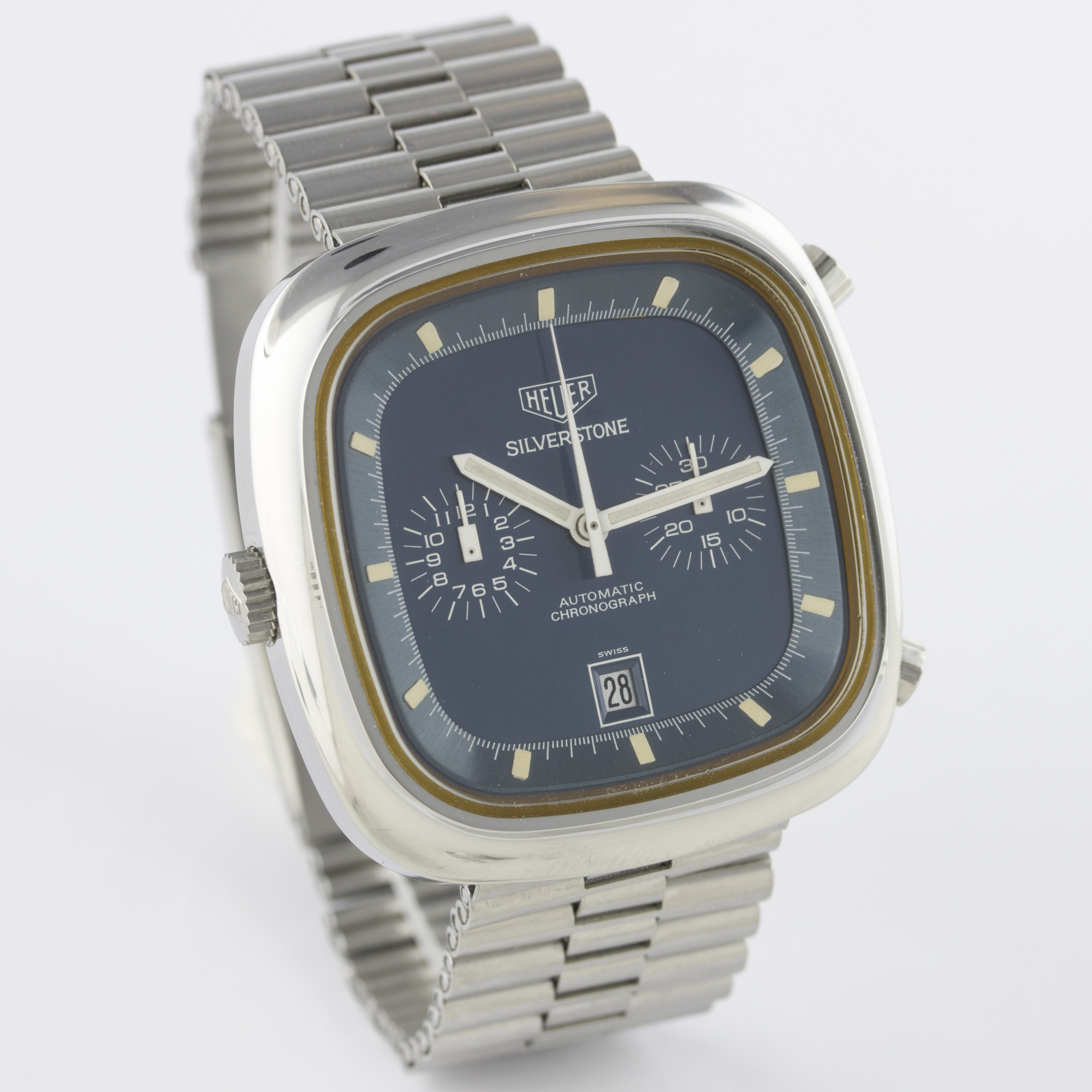 A RARE GENTLEMAN'S STAINLESS STEEL HEUER SILVERSTONE AUTOMATIC CHRONOGRAPH BRACELET WATCH CIRCA - Image 6 of 12