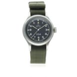 A GENTLEMAN'S STAINLESS STEEL MILITARY SS4 SMITHS DELUXE WRIST WATCH CIRCA 1960 D: Black dial with