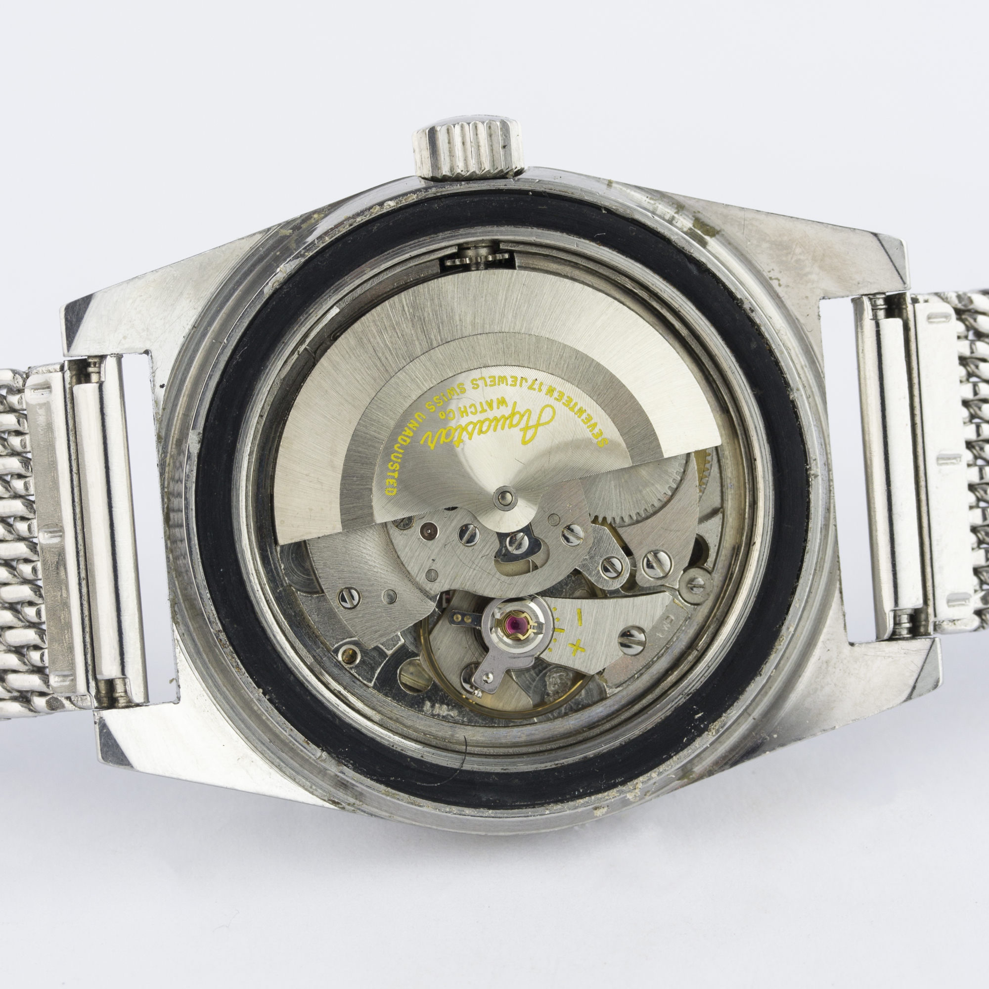 A GENTLEMAN'S STAINLESS STEEL AQUASTAR AUTOMATIC DIVERS BRACELET WATCH CIRCA 1970, REF. 1713 D: Grey - Image 6 of 10