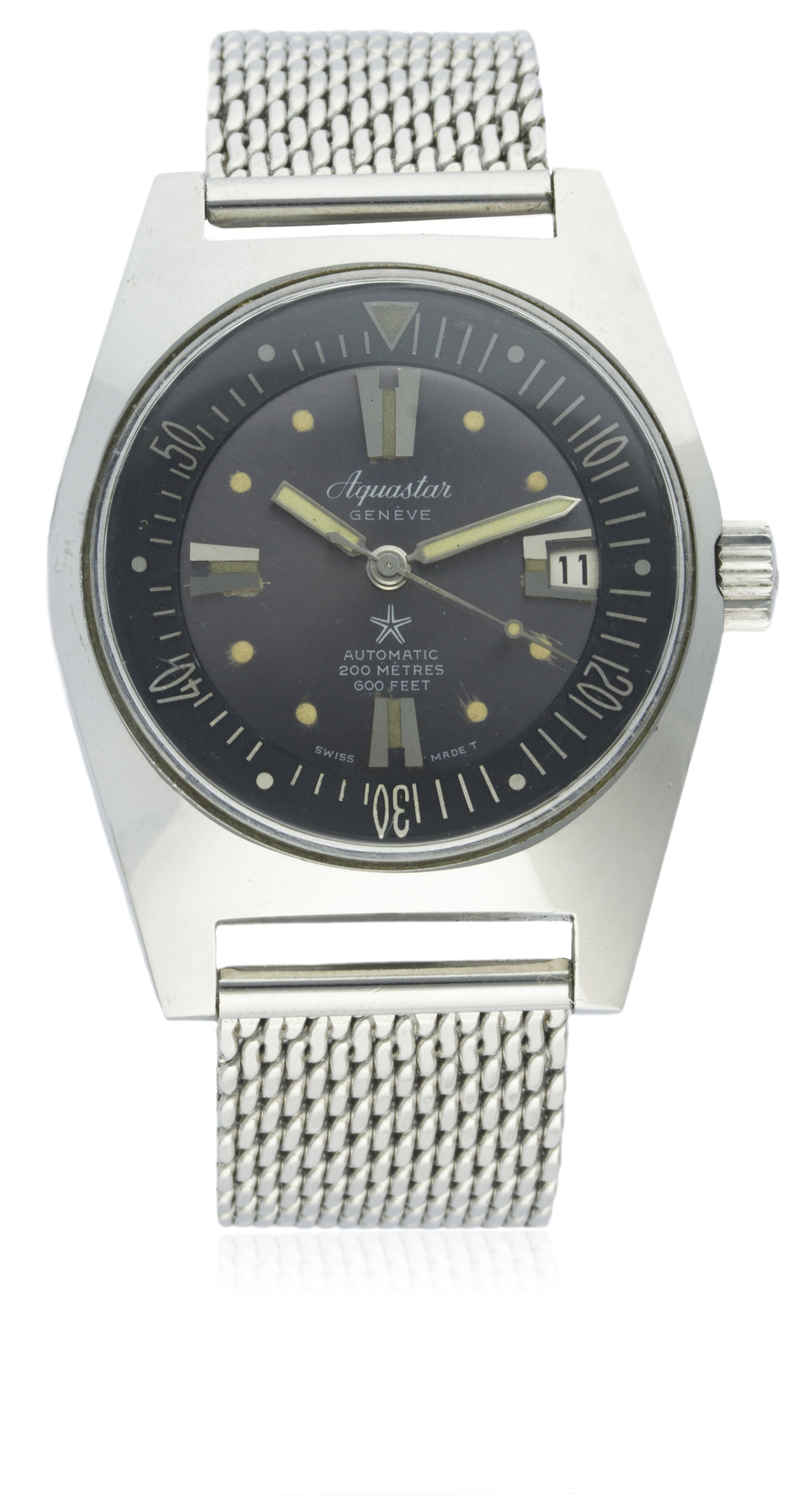 A GENTLEMAN'S STAINLESS STEEL AQUASTAR AUTOMATIC DIVERS BRACELET WATCH CIRCA 1970, REF. 1713 D: Grey