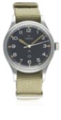 A GENTLEMAN'S STAINLESS STEEL BRITISH MILITARY OMEGA RAF PILOTS WRIST WATCH DATED 1953, REF. 2777-