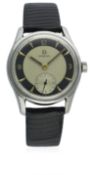 A GENTLEMAN'S LARGE SIZE STAINLESS STEEL OMEGA WRIST WATCH CIRCA 1950, REF. 2639-1 WITH RARE TWO