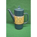 Sylvac No. 4512 coffee pot having a blue/green ground with mustard patterned band - 10.