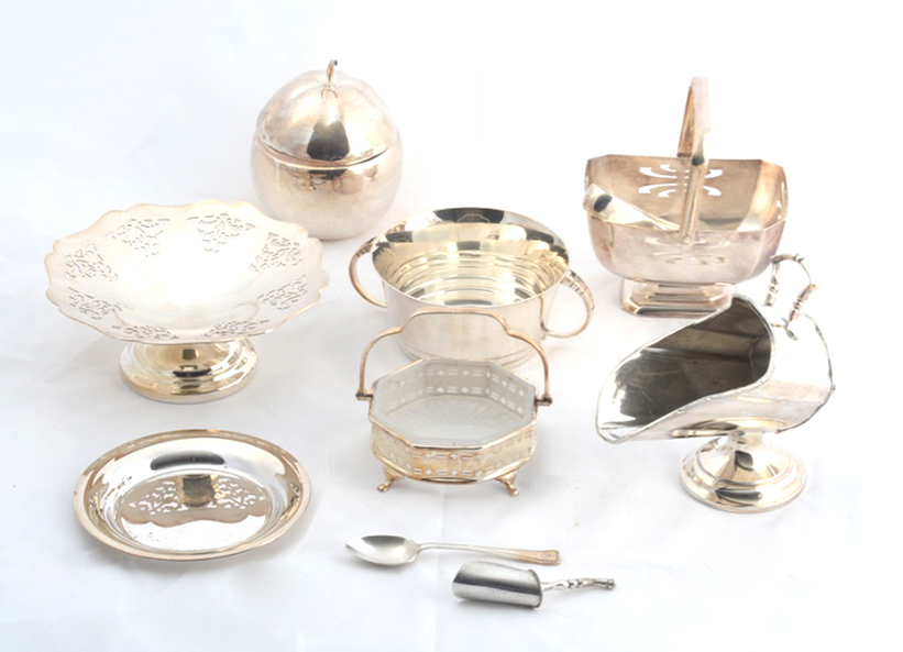 8 Silver Plated Items