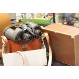 Set of Prismatic Binoculars, Greenkat 8 x 40 BWCF, in original box and leather case with guarantee