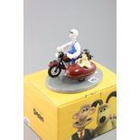 Boxed Coalport Wallace and Gromit  Figure Group ' Hold on Gromit ', limited edition no. 0580/2000