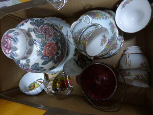 Six Colclough cups, saucers and plates, Chinese ginger jars, Royal Worcester, Evesham dishes,
