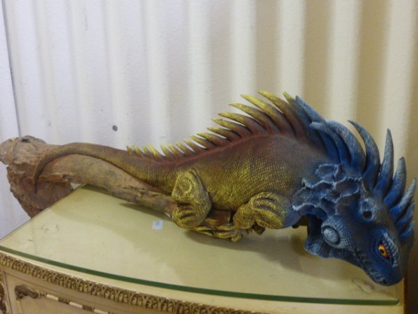 Fruitwood hand carved wooden bowl,  driftwood lizard and a wooden crate marked 'Martin Matfield' - Image 2 of 6