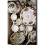 Good group of Royal Albert Tea & Dinnerwear including Old Country Roses and Traditional British